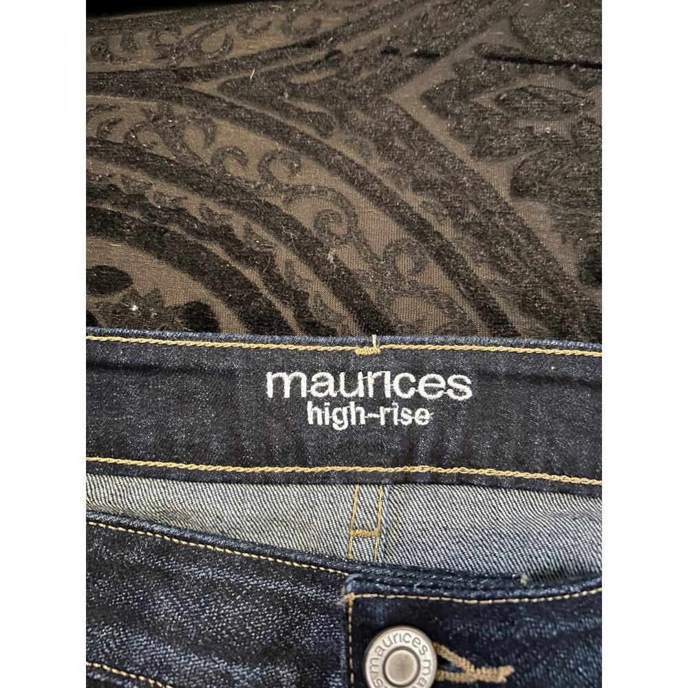 Maurices High Rise Button Fly Distressed Denim Shorts Dark Wash Women's - Picture 6 of 7